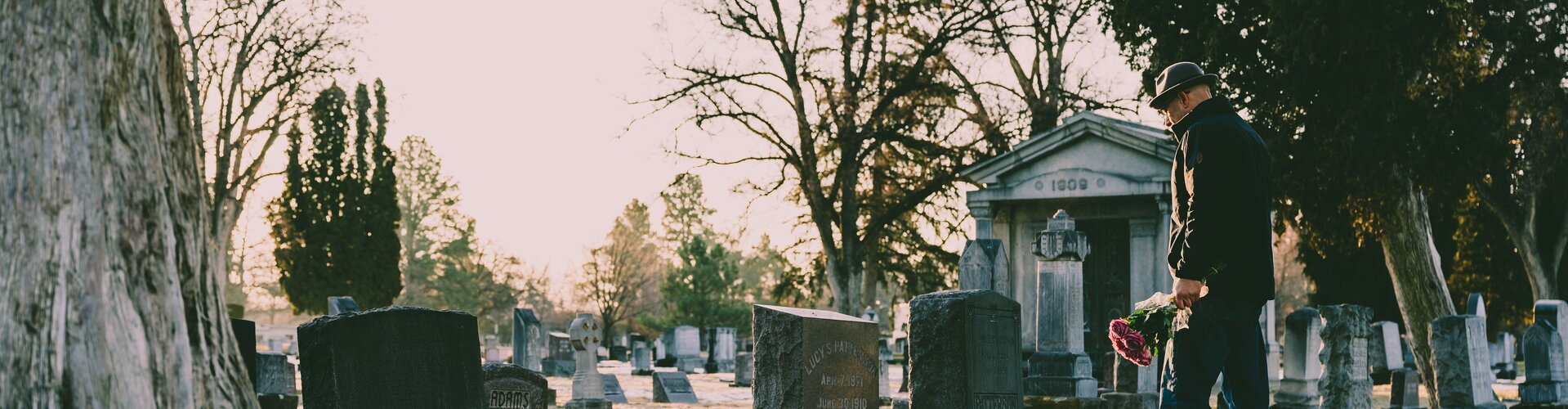 Cimetière de la Mairie de la Cellette dans le 63 en combrailles